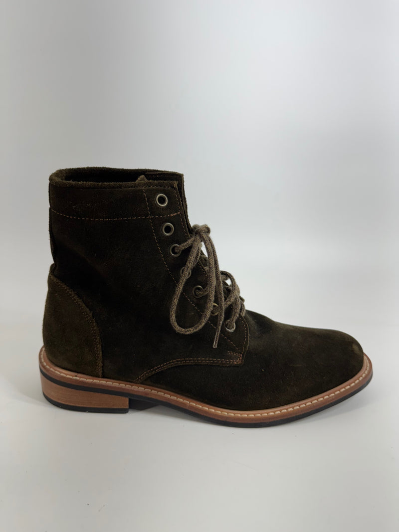 Nisolo Olive Suede Boots Size 9