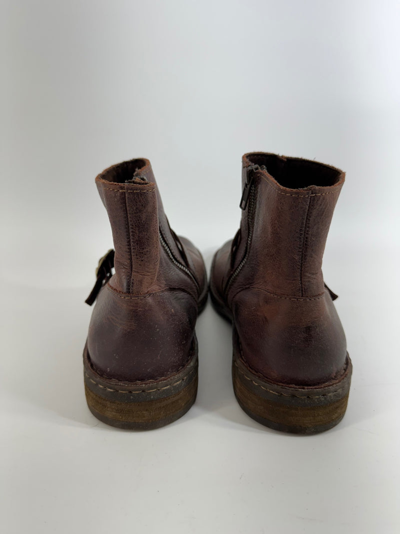Born Brown Leather Boots