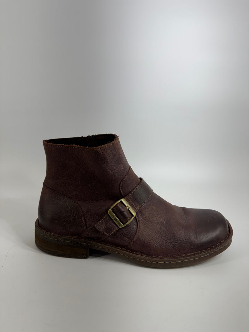 Born Brown Leather Boots