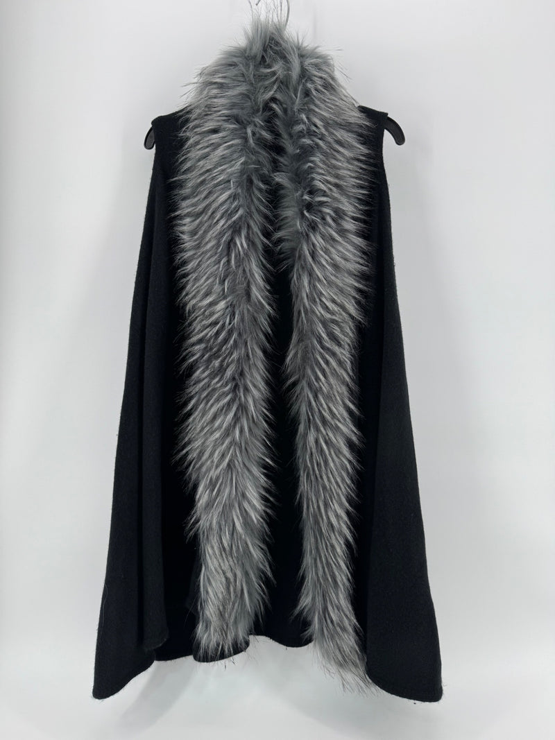 Odina Black Sleeveless Fur Lined Cardigan One Size