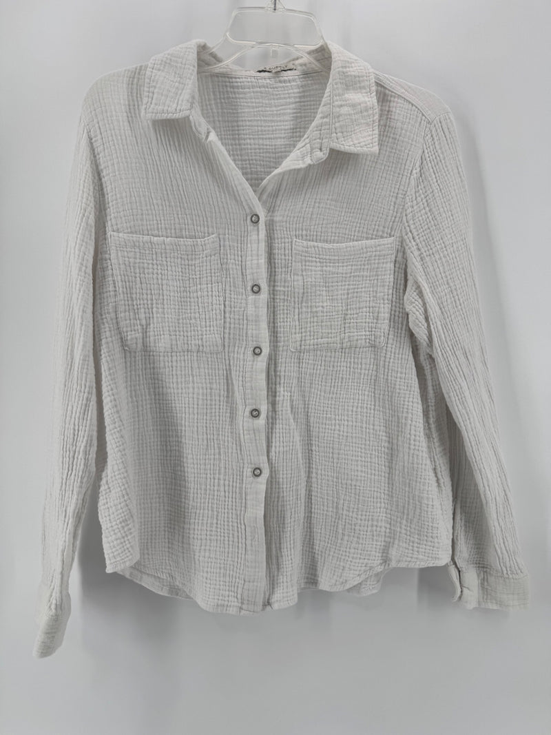 Z Supply White Button Up Size M