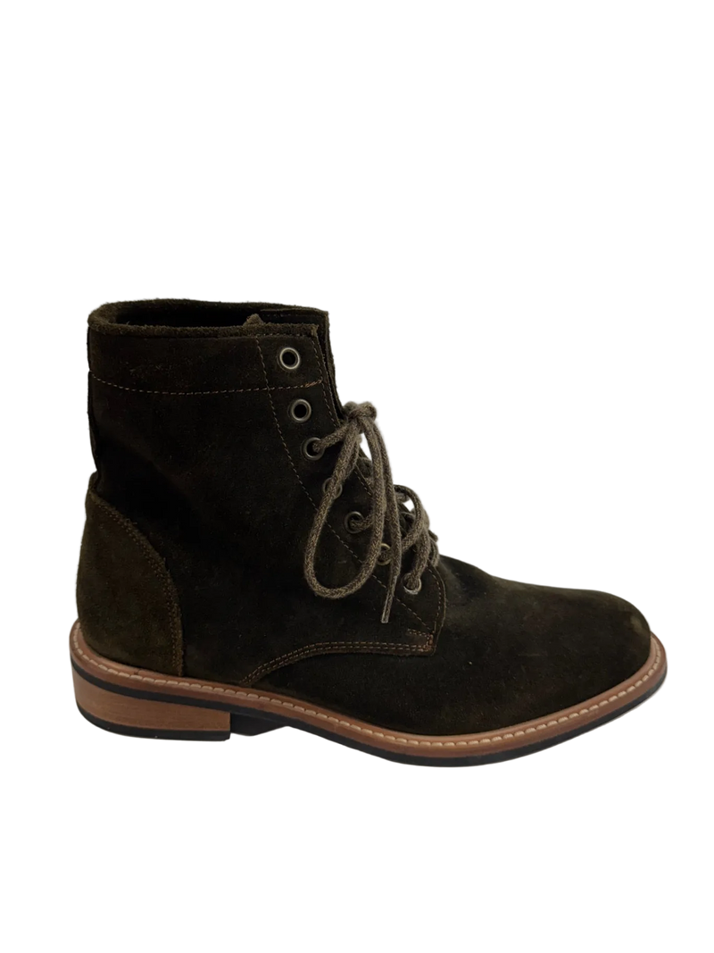 Nisolo Olive Suede Boots Size 9