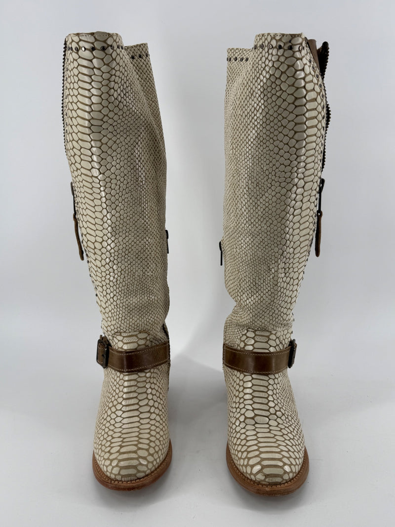 Freebird Ivory Carson Scale Boots Size 8