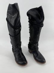 Freebird Black Coal Scale Boots Size 8