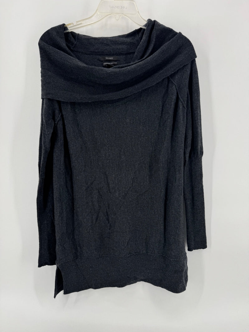 Tahari Gray Long Sleeve Top Size M