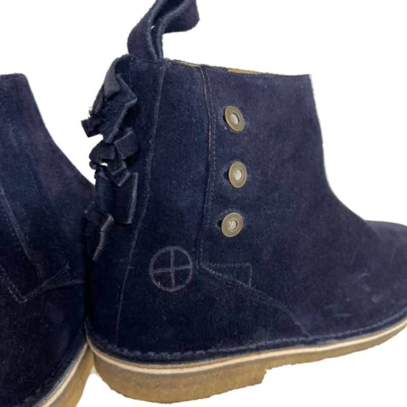 Heirloom NYC Men’s Navy Suede Ankle Boots Size 12 Crepe Sole Fringe Detail