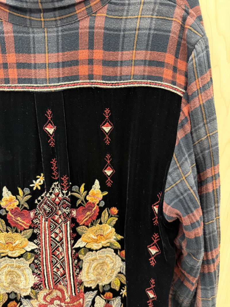 Johnny Was Velvet Red/Black Plaid Button Up Womens Large