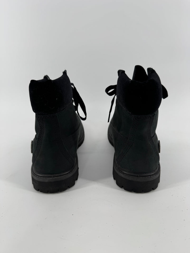 Timberland Black Velvet Accent Boots Size 8.5