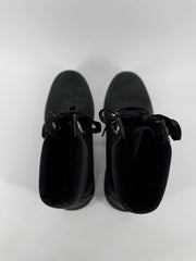 Timberland Black Velvet Accent Boots Size 8.5