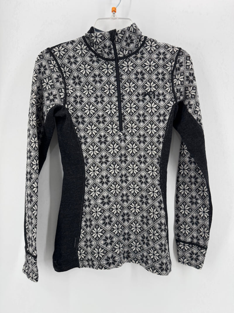 Kari Traa Black/Gray Patterned Sweater Size SM