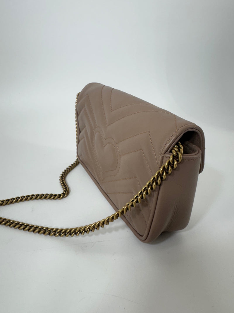 Gucci GG Marmont Matelassé Mini Chain Bag
