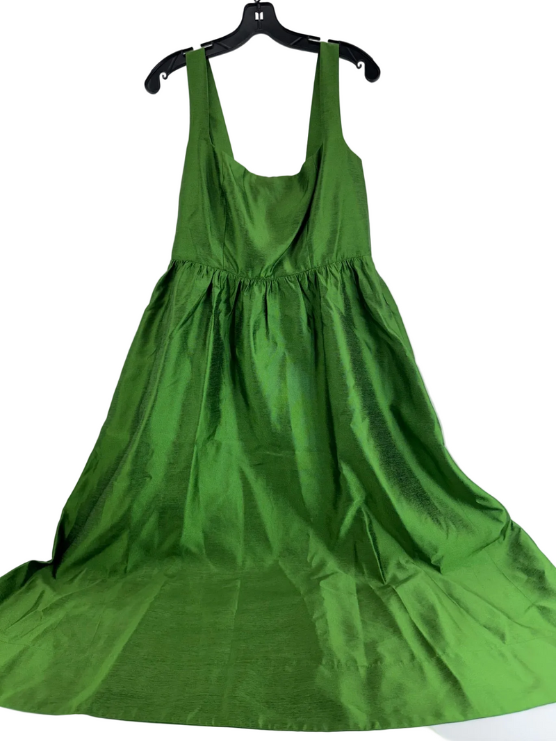 TuckerNuck Green Maxi Dress Size LG