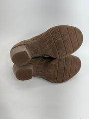Clarks Brown Suede Ankle Boots Size 8.5