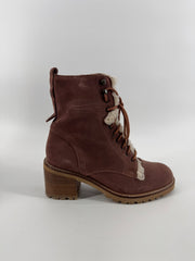 Seychelles Mauve Suede Lace Up Boots Sizs 7.5