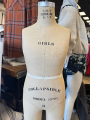 Wolf Form Co Girls Size 8 Dress Form