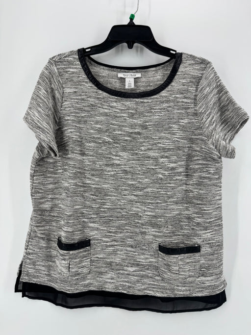 White House Black Market Gray Top Size LG
