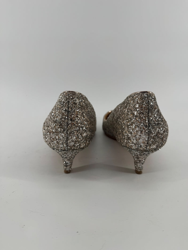 Badgley Mischka Silver Point Kitten Heels Size 8