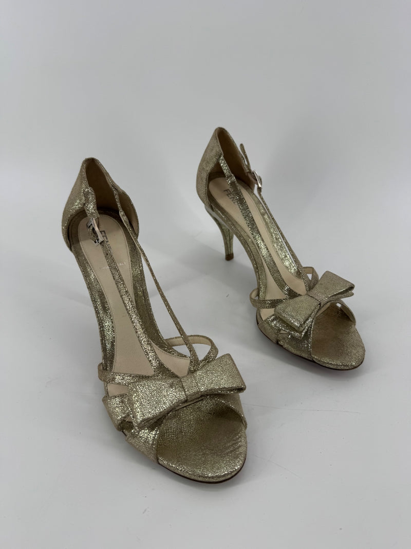 Fendi Gold Bow Heels Size 39.5