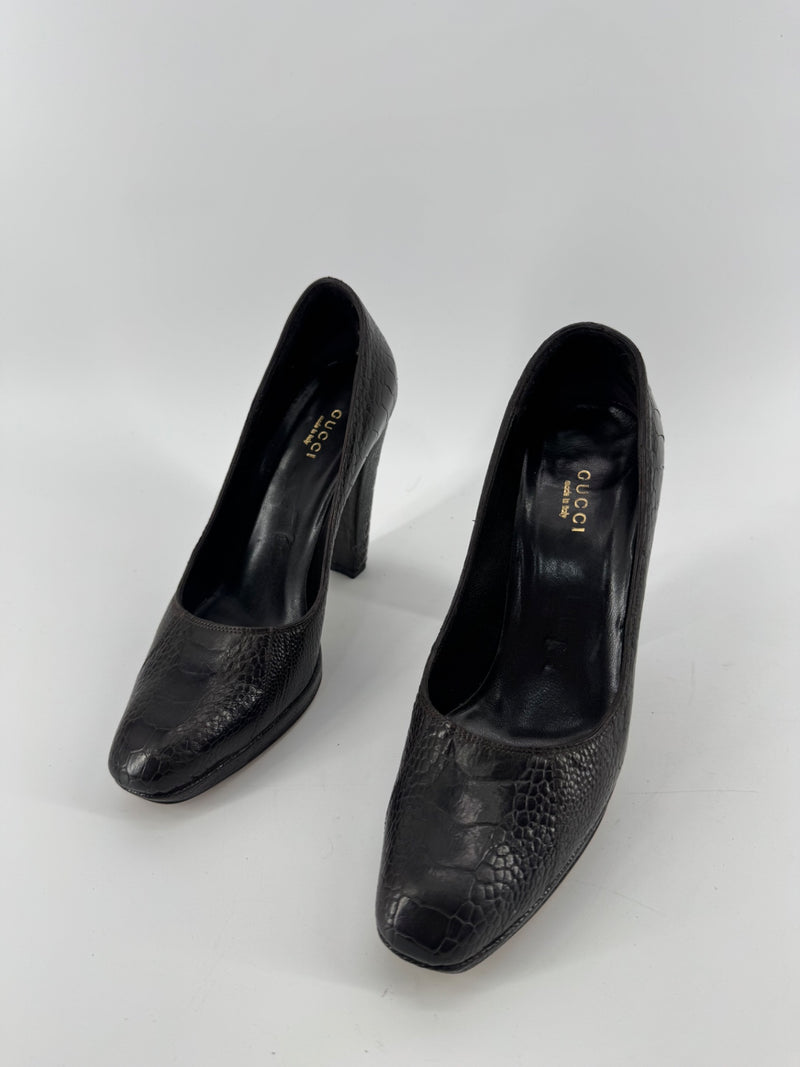 Gucci Croc Embossed Pump Heels Size 7