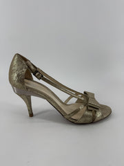 Fendi Gold Bow Heels Size 39.5