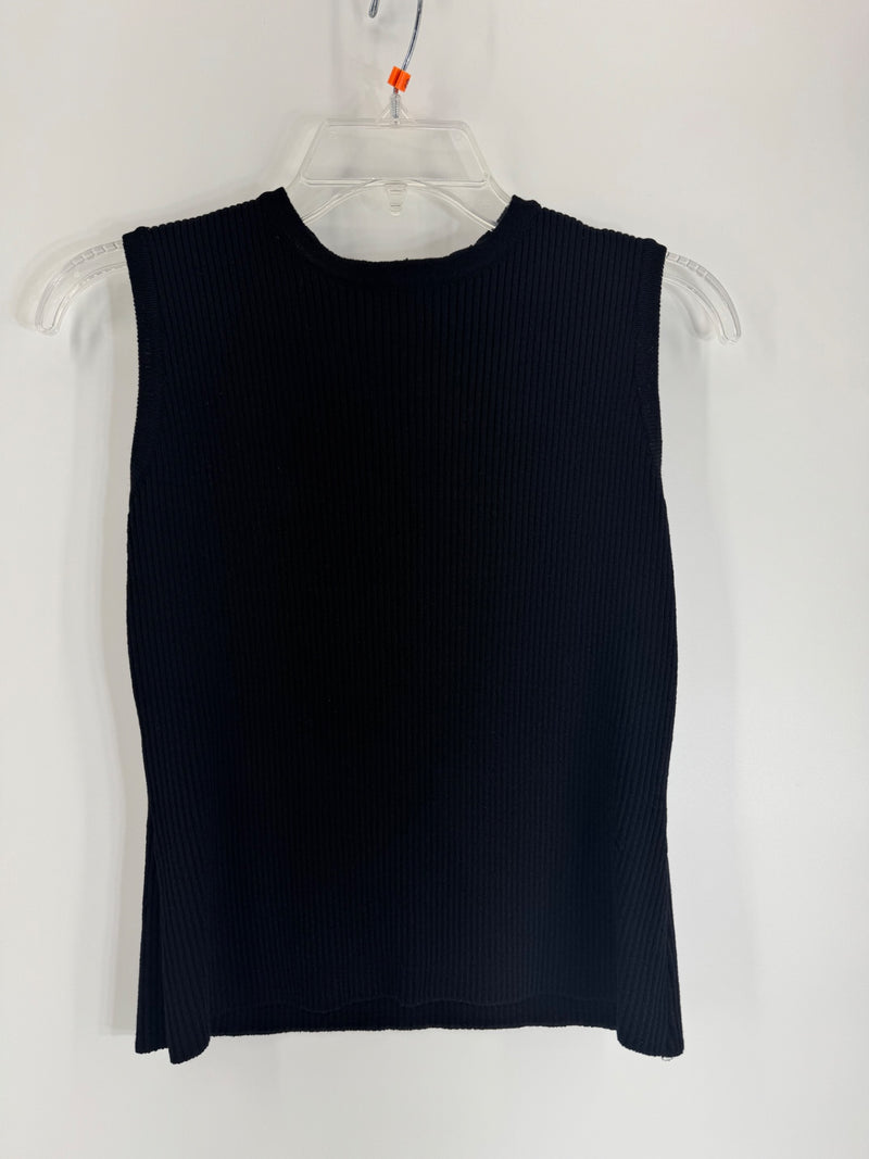 St. John Top Size Small AS IS