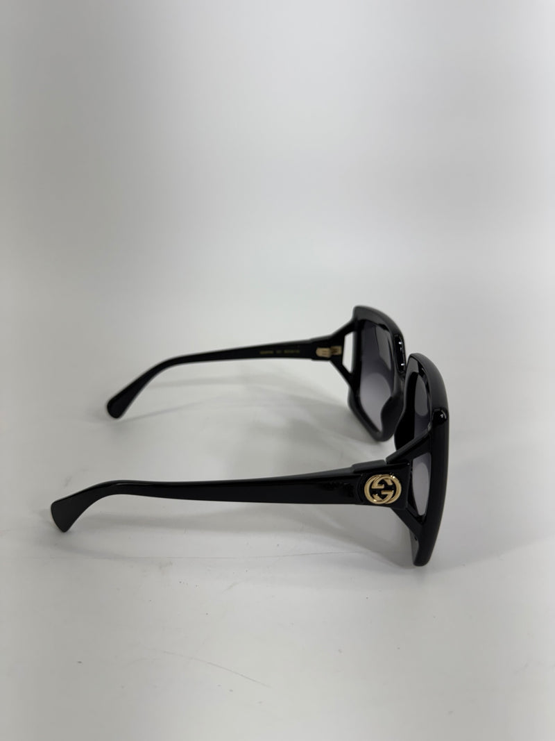 Gucci Black Oversized Square Sunglasses