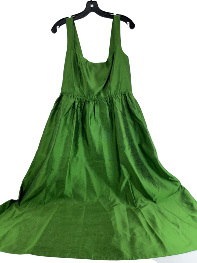 TuckerNuck Green Maxi Dress Size LG