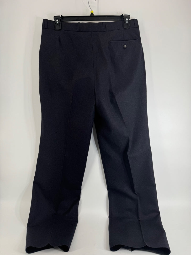 Yves Saint Laurent Navy Wool Pants Size 36