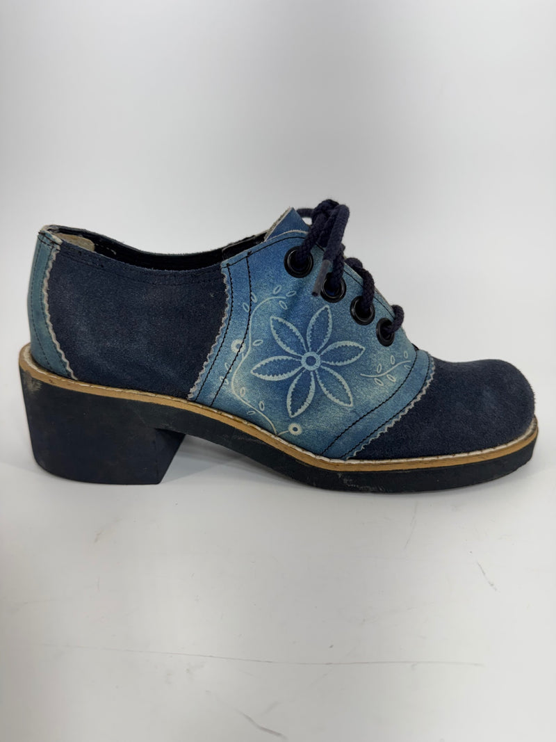 Chandlers French Room Originals Navy Floral Size 6