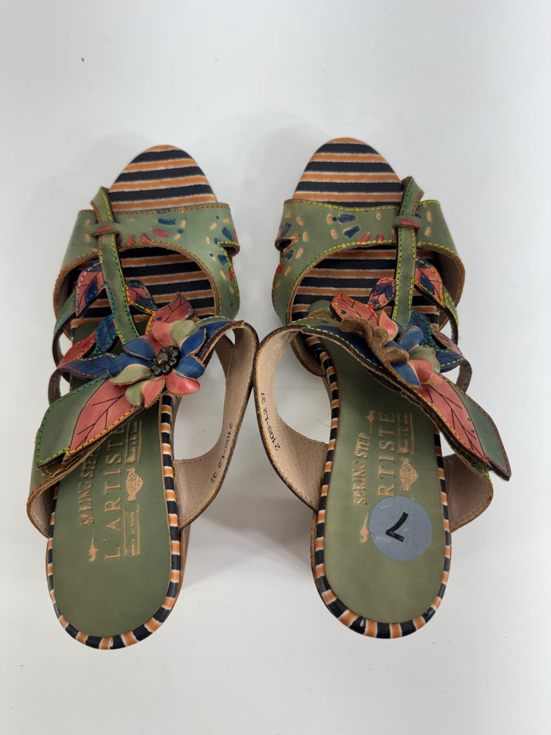 Spring Step L'Artiste Multicolor Flower Heels Size 7 