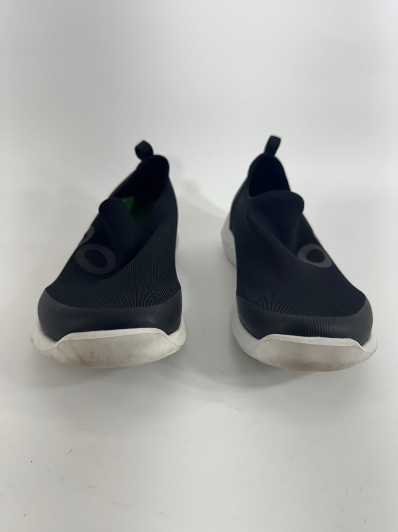 OOFOS Black Slip On Shoes Size 9