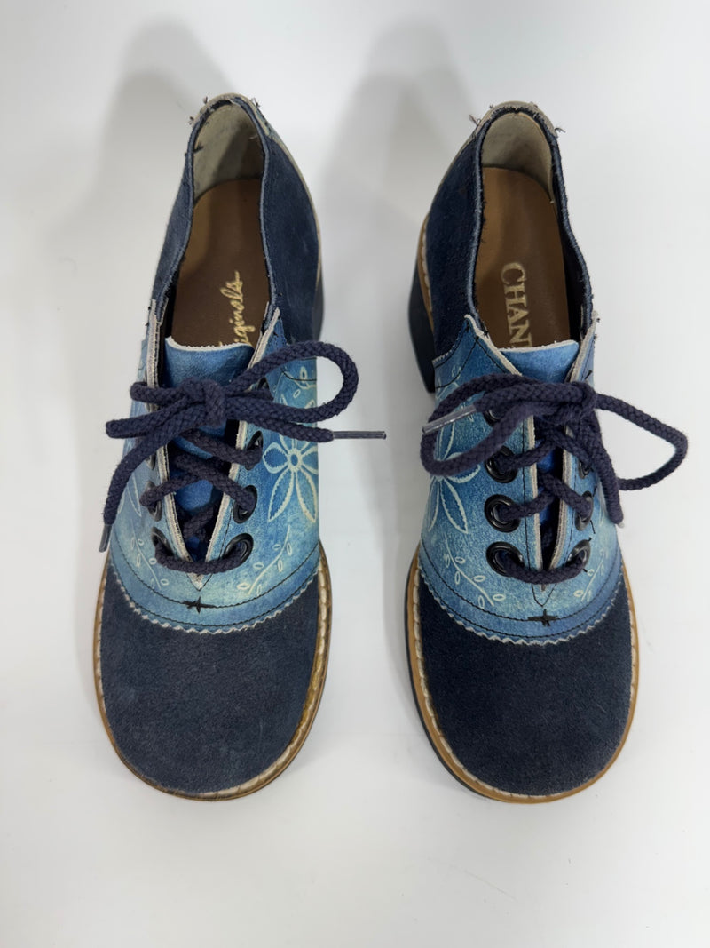 Chandlers French Room Originals Navy Floral Size 6