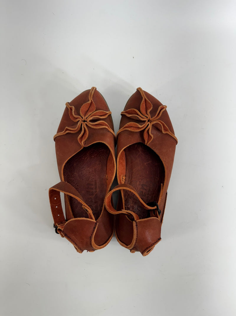 Trippen Peony Leather Flats Size 5