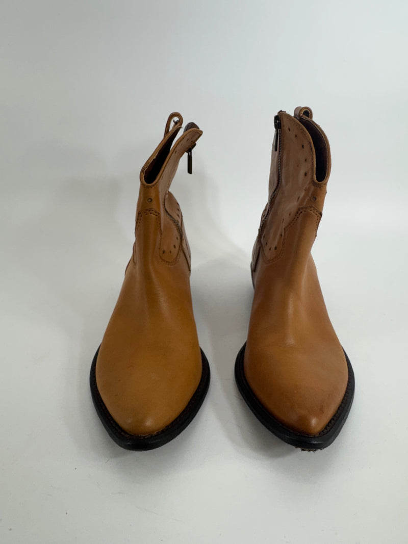 Lucky Brand Western Ankle Boots Size 7.5