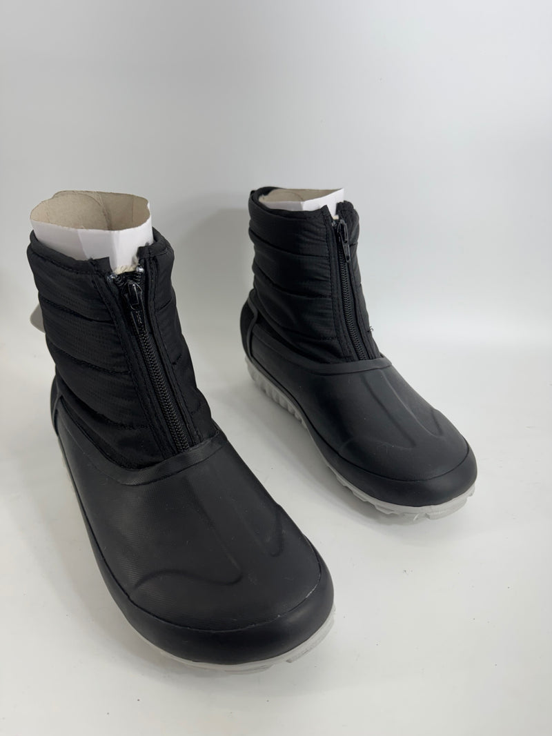 Bogs Classic Casual Winter Zip Boot - Womens 8 NEW Black