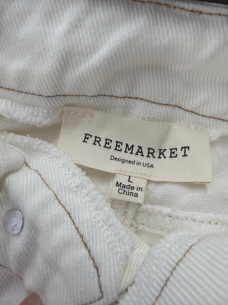 Free Market White Wide Leg Stretch Denim Size Large