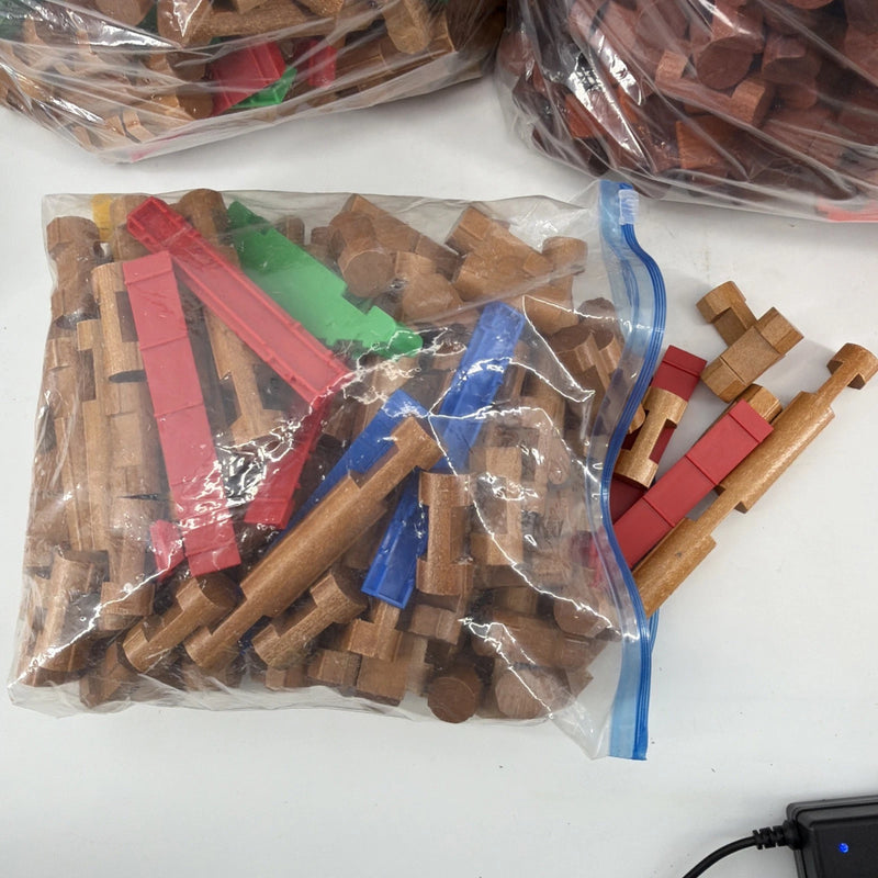 Massive Lot Of 18 LBS OF Lincoln Log Huge Lot Assorted Pieces